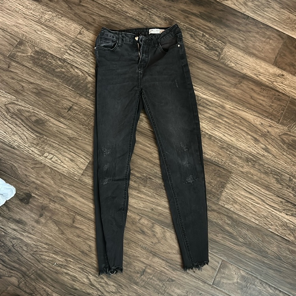 Hi-rise ankle jeans